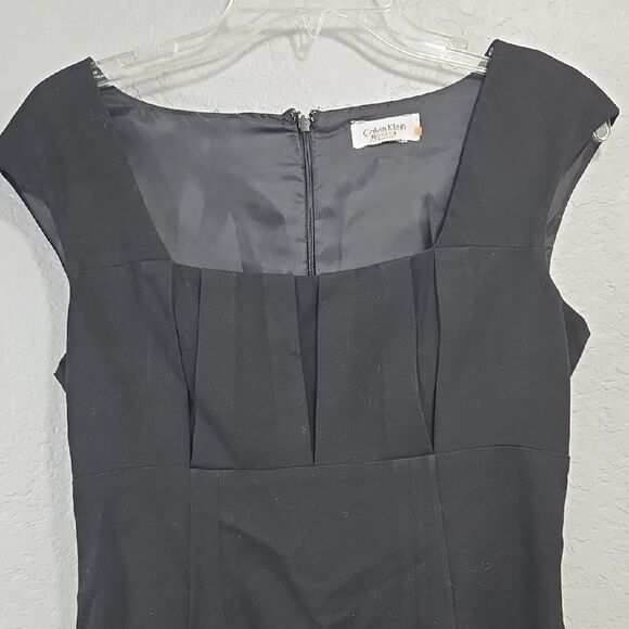 Calvin Klein Pleated Bust Sheath Dress Solid Black Cap Sleeves Career Office - Picture 5 of 8